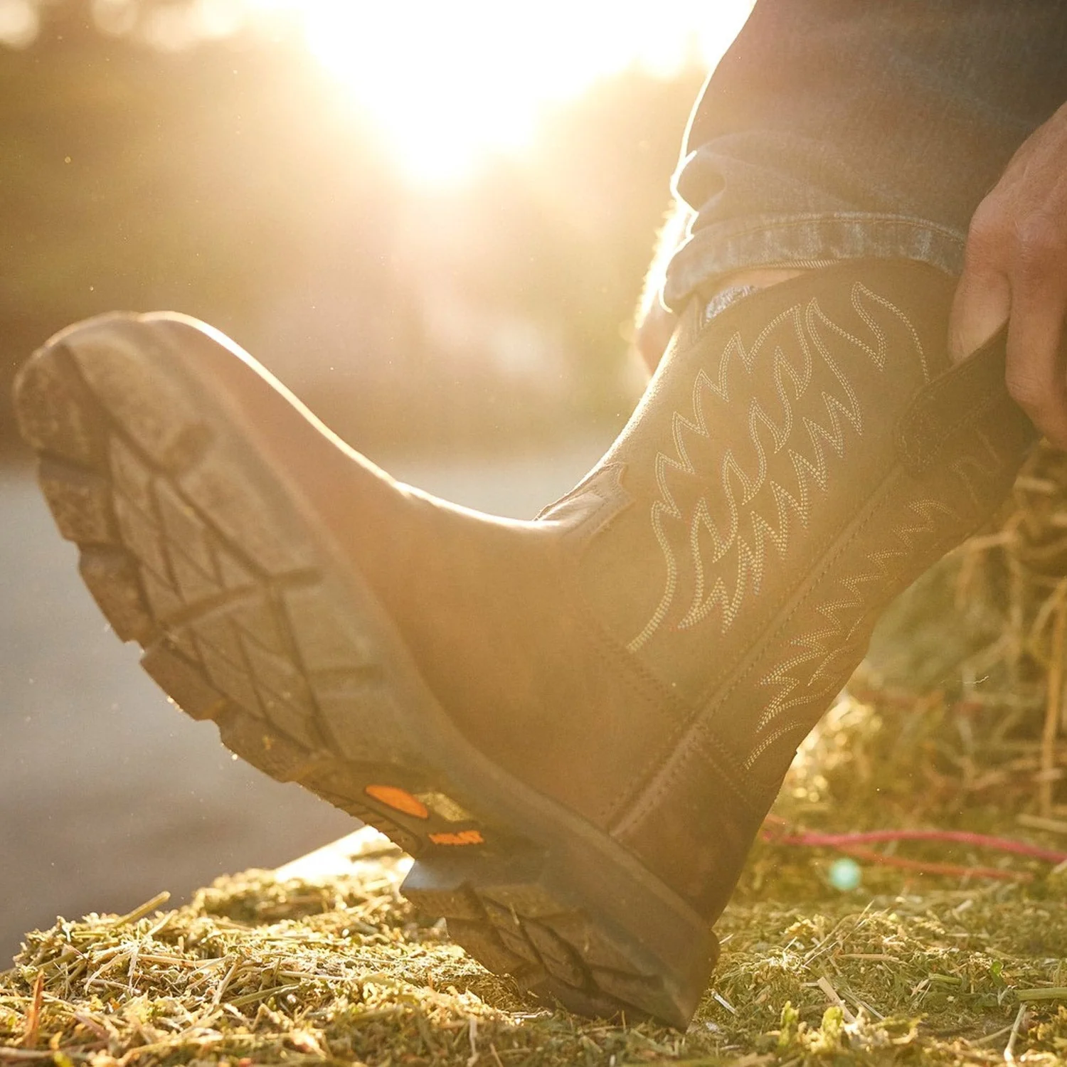 Ariat Men's Groundbreaker Square Toe Western Boot - Image 6