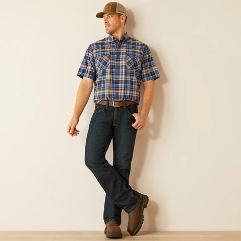 Ariat Men's Made Tough Durastretch Button-Down Short Sleeve Work Shirt - Image 5