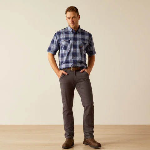 Ariat Men's Made Tough Durastretch Button-Down Short Sleeve Work Shirt - Image 5