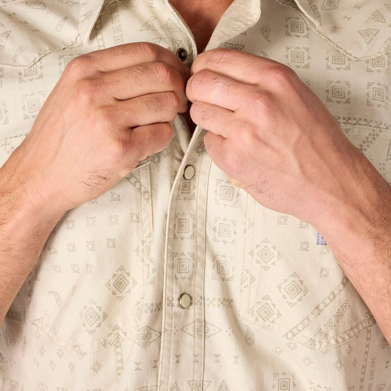 Carhartt Men's Montana Bozeman Relaxed Short Sleeve Plaid Shirt - Image 28