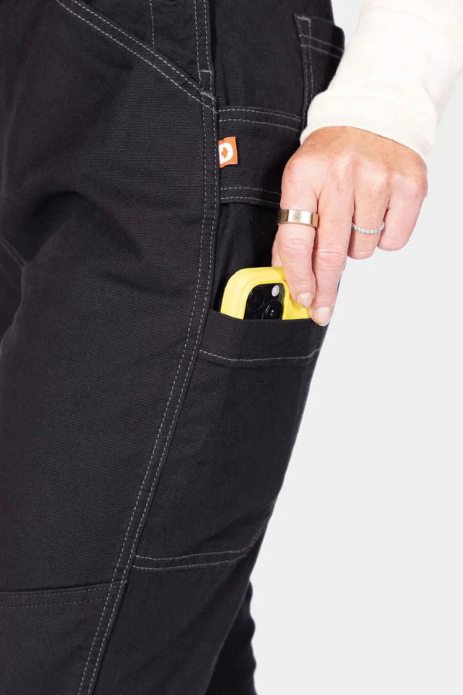 Dovetail Workwear Women's GO TO Double-Knee Stretch Canvas Bib - Image 5