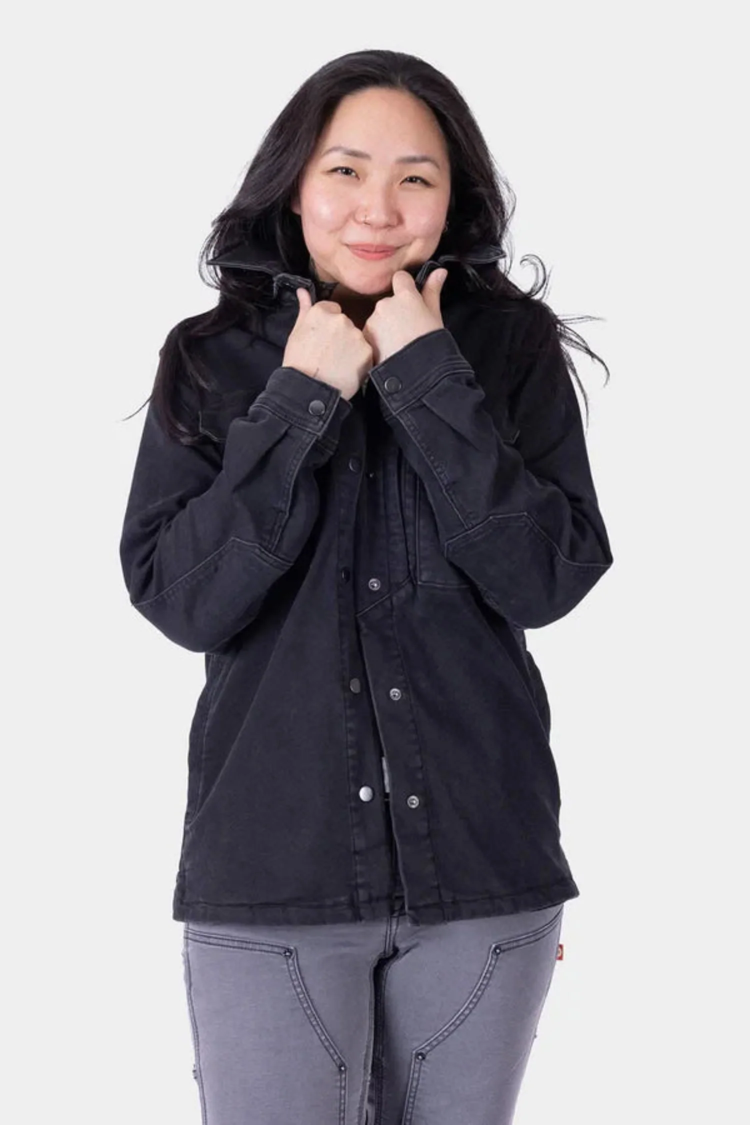 Dovetail Workwear Women's Oahe HotSwap® 7-Pocket Denim Work Jacket - Image 2