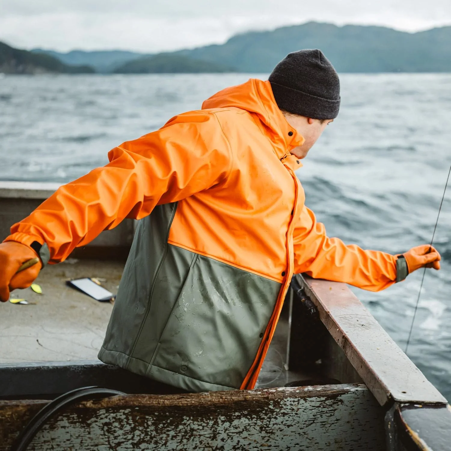 Grundéns Men's Neptune Thermo Waterproof Jacket - Image 10