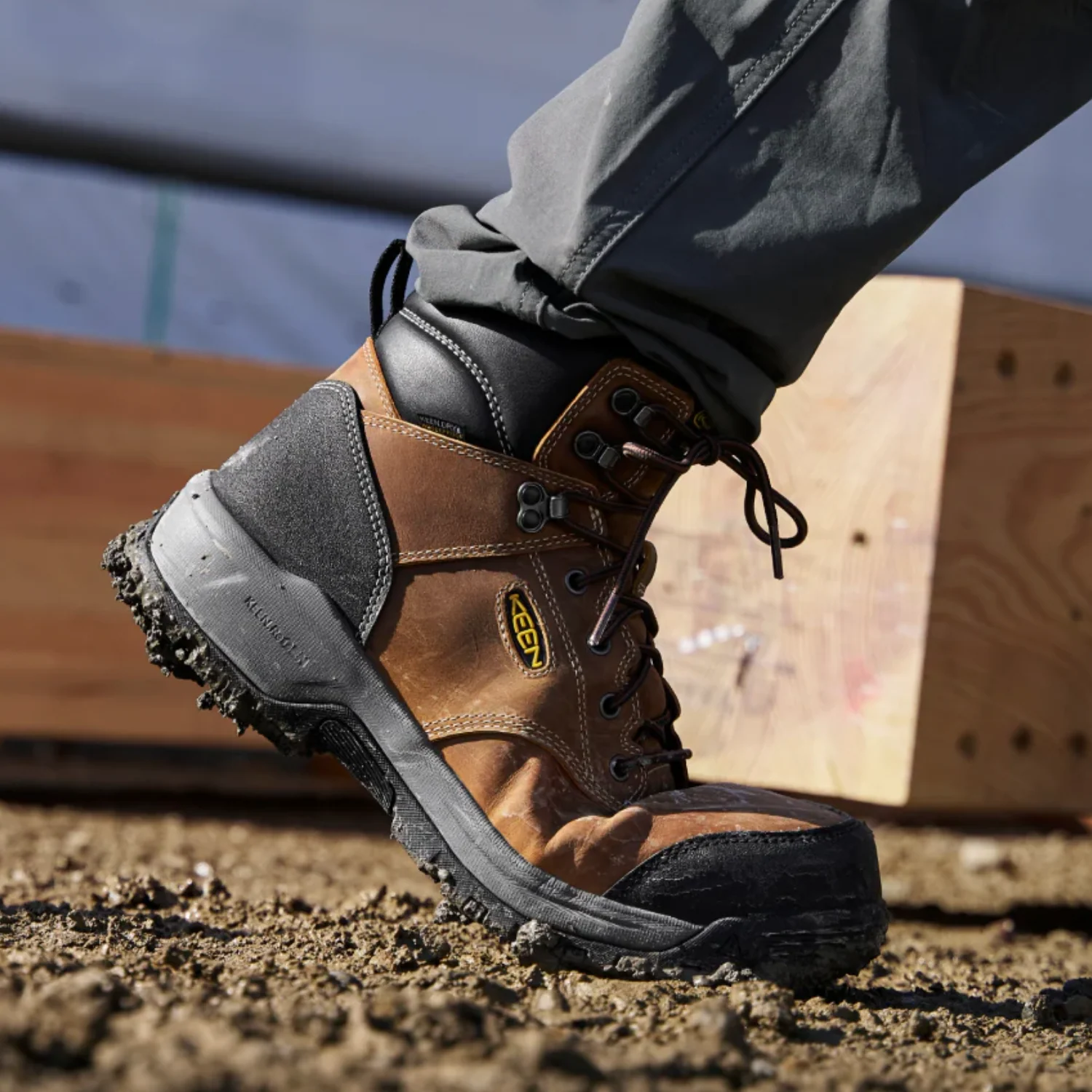 KEEN Utility Men's Evanston 6" Waterproof EH Carbon Toe Work Boot - Image 7