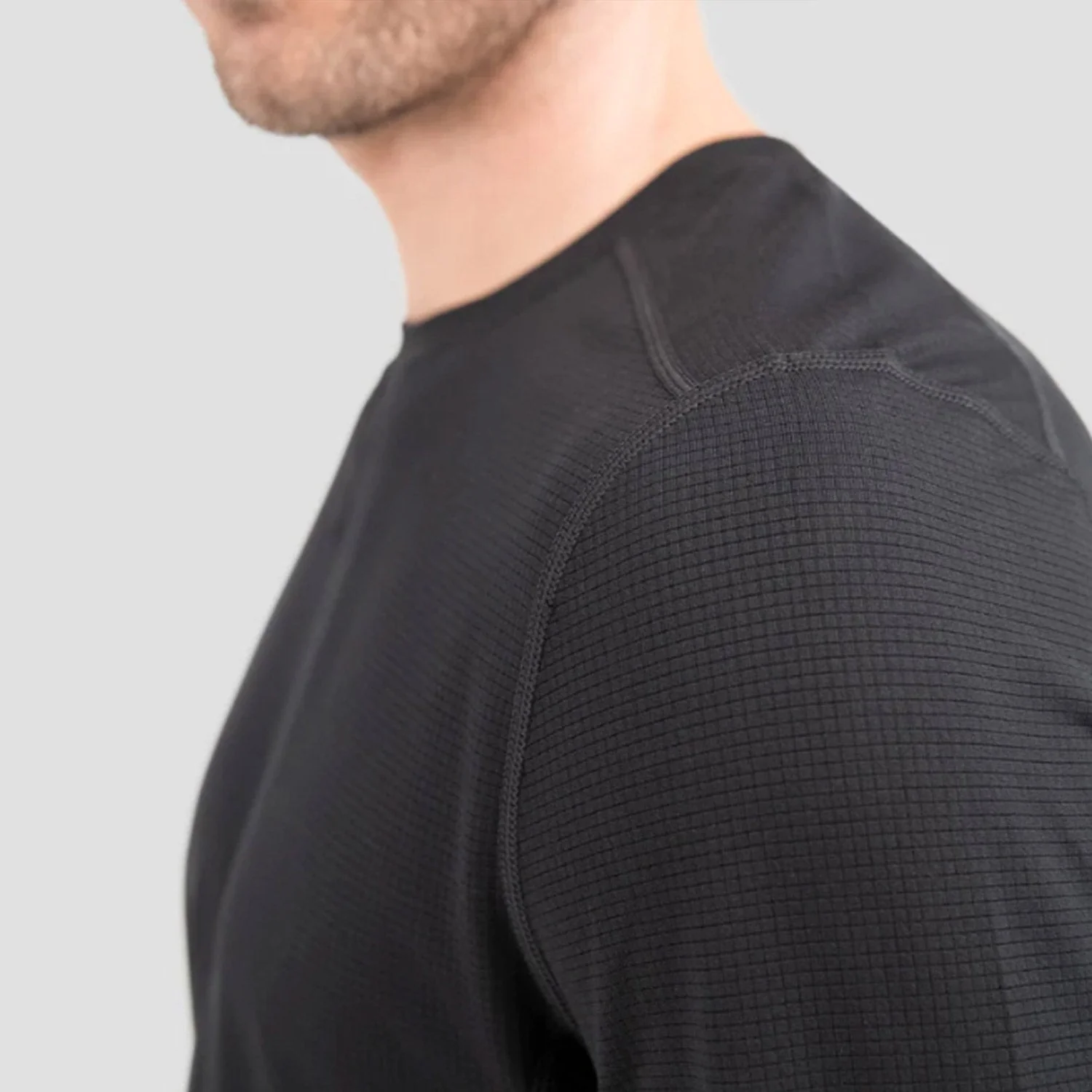Terramar Men's Transport® Lightweight Performance Long Sleeve Crew Top - Image 4