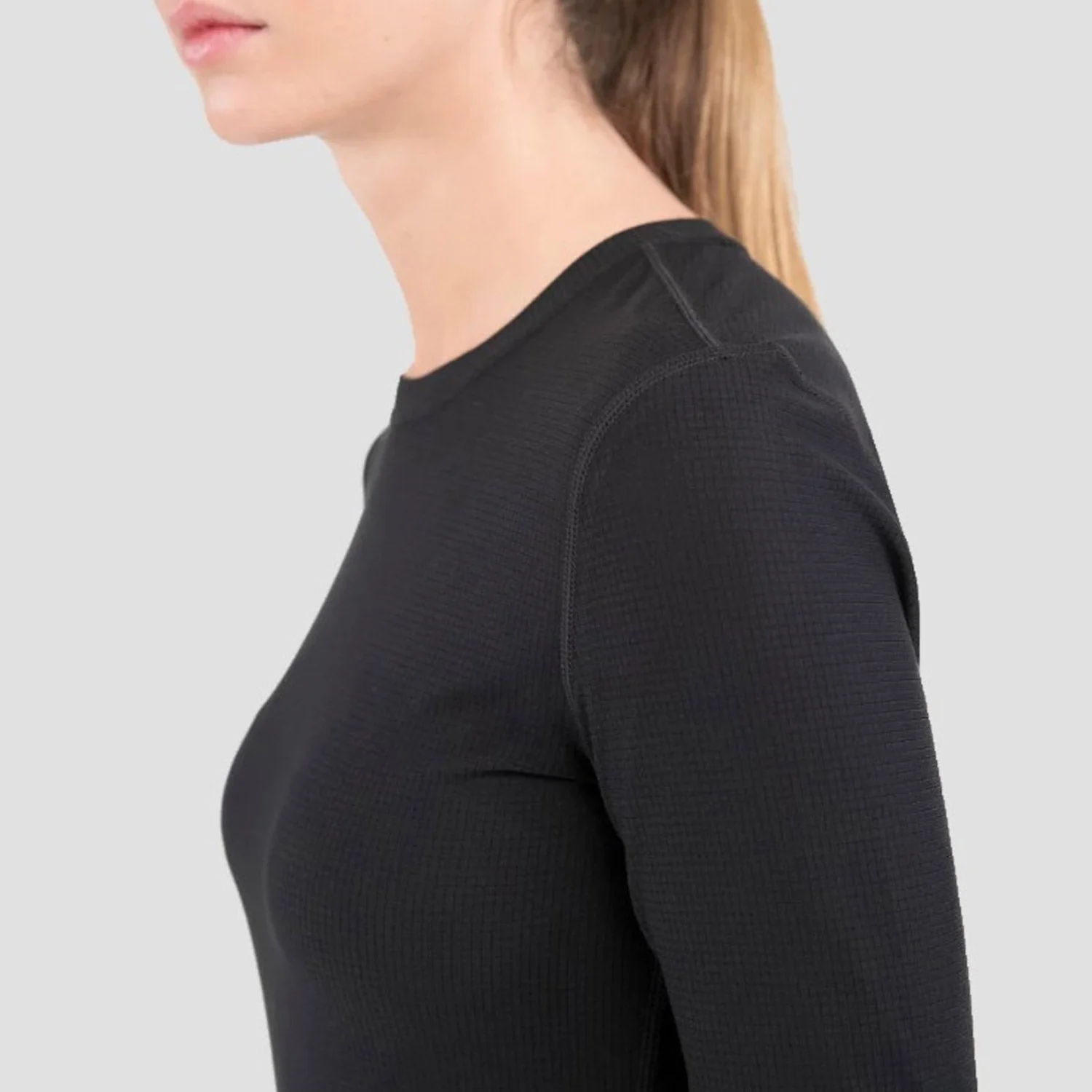 Terramar Women's Transport® Lightweight Performance Long Sleeve Crew Shirt - Image 4