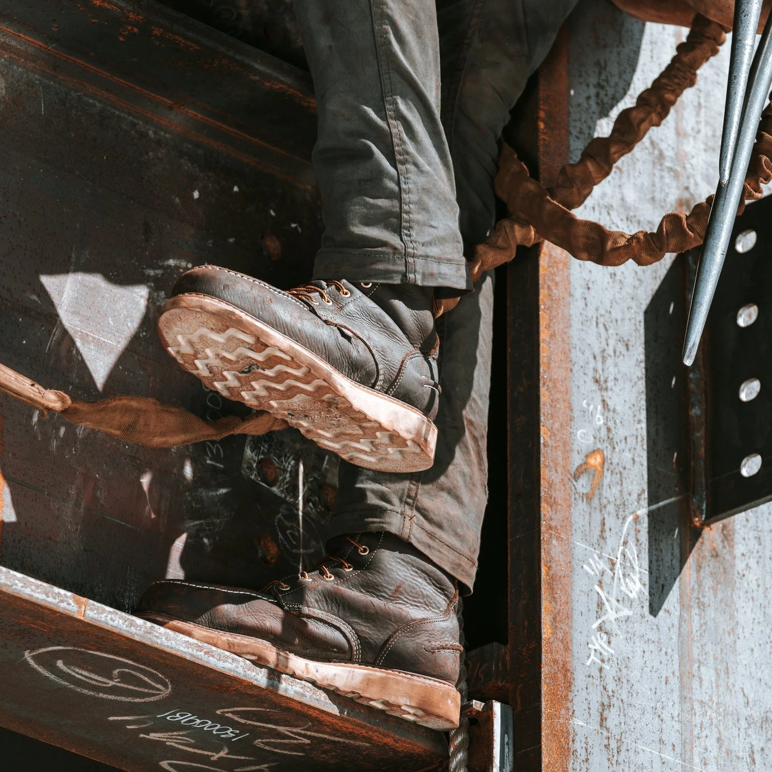 Thorogood Men's 1957 Series 6" Moc Toe Waterproof MAXWear Wedge Steel Toe Boot - Image 9