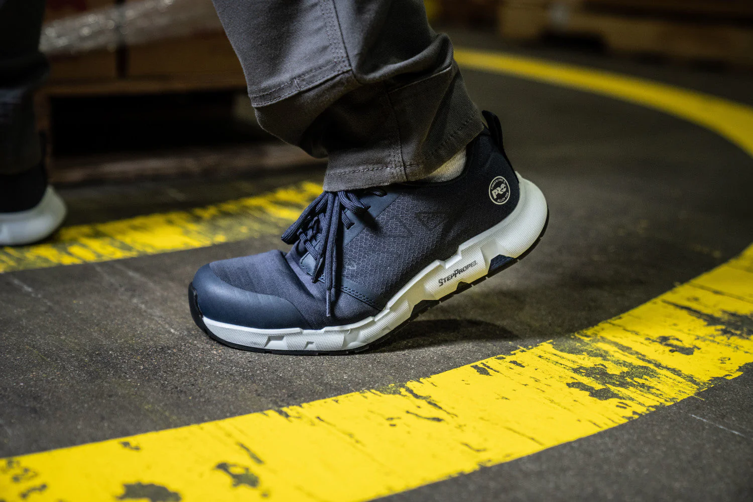 Timberland PRO Men's Powertrain Sport Alloy Toe SD35 Work Shoe - Image 10