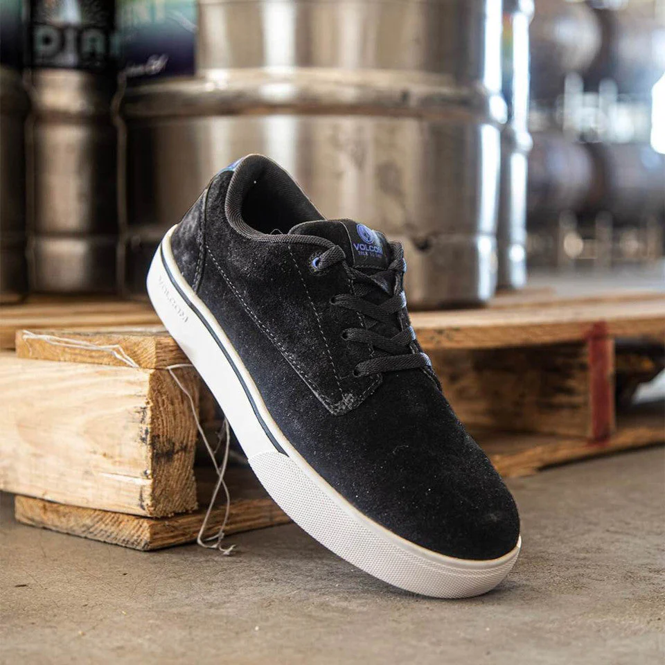 Volcom Women's True Skate Inspired Work Shoe - Image 5