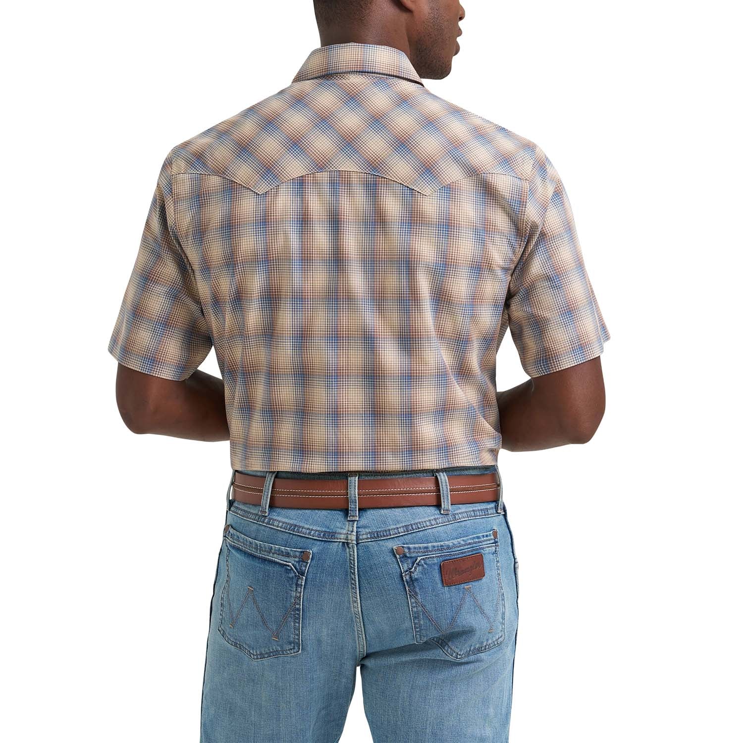 Wrangler Men's Wrangler Retro® Short Sleeve Sawtooth Pocket Western Snap Shirt - Image 2