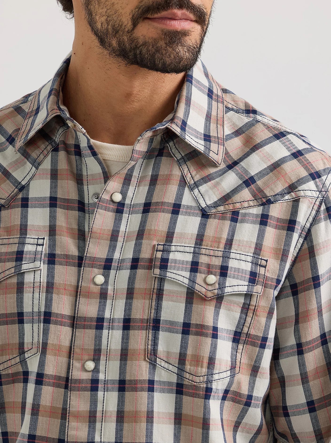 Wrangler Men's Retro® Premium Snap-Up Plaid Long Sleeve Work Shirt - Image 2