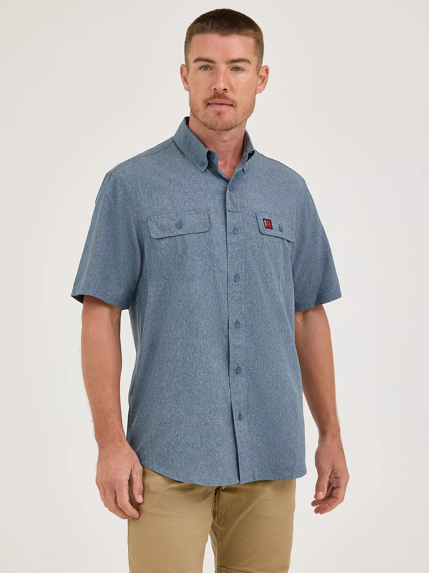 Wrangler RIGGS Men's Lightweight Vented Button-Down Short Sleeve Work Shirt