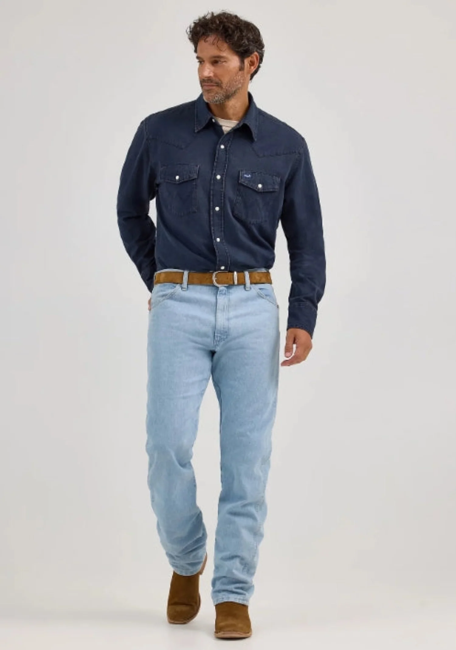 Wrangler Men's Vintage Inspired Cotton Button-Up Long Sleeve Work Shirt - Image 3